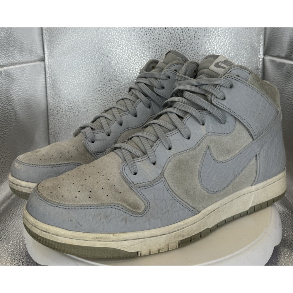 Vintage 2015 Nike Dunk CMFT Premium Gray Crocodile Suede Sneaker 11.5